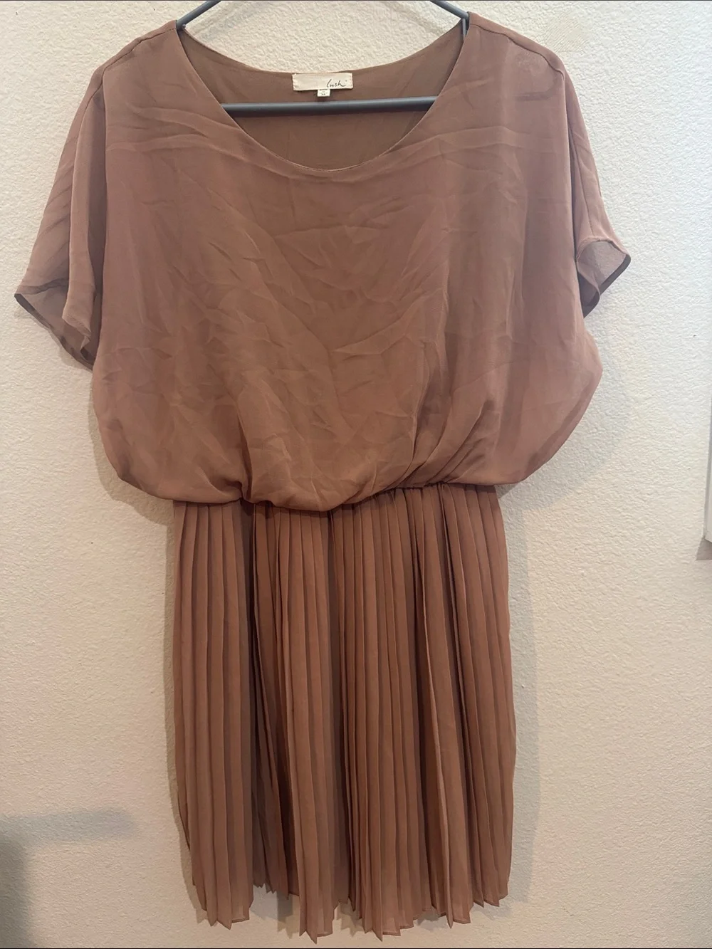 Lush Pleated Midi Dress in Brown